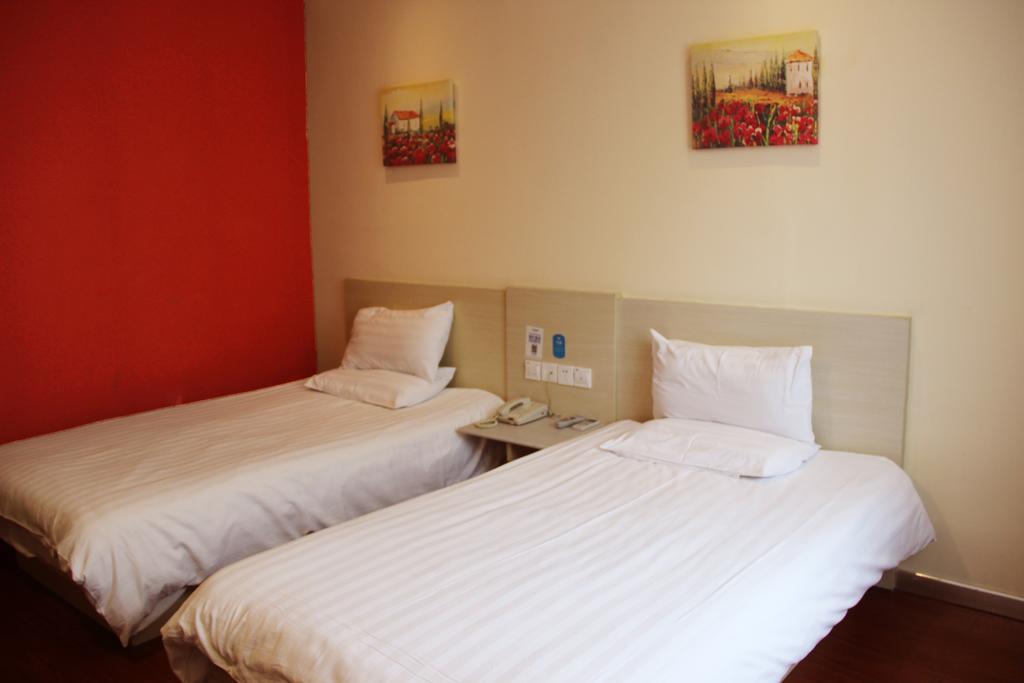 Hanting Hotel Hanzhong North Street Room photo